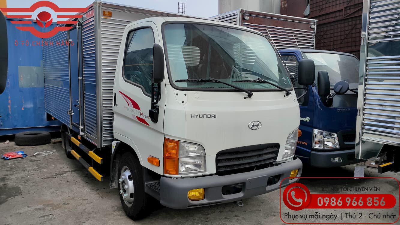 Xe tải Hyundai New Mighty N250SL Thùng Kín
